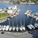 דירה Fin Leilighet, Sentralt Og Sjonaert,med Parkering