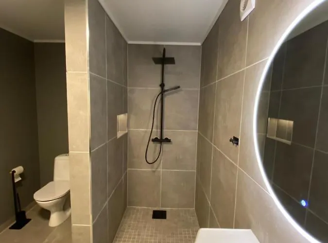 Fin Leilighet, Sentralt Og Sjonaert,med Parkering Apartamento *