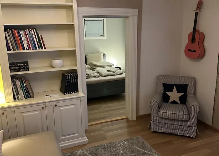 Апартаменты Fin Leilighet, Sentralt Og Sjonaert,med Parkering